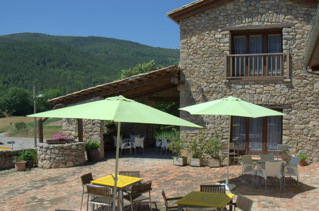 Hostal De La Rovira Oix Exterior foto